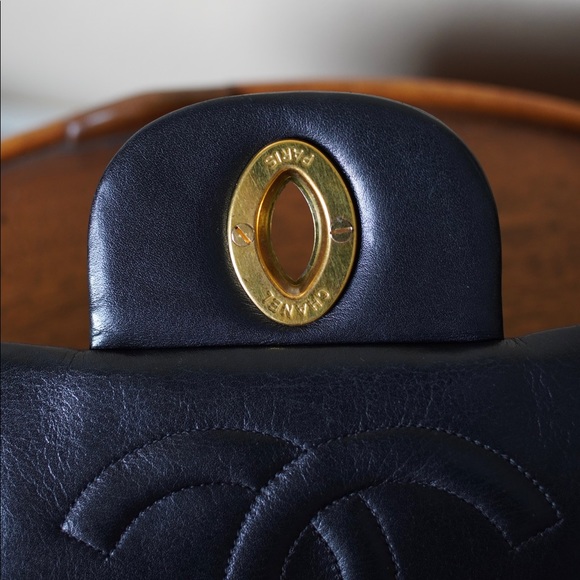 CHANEL Maxi Jumbo XL CC Classic Flap Vintage Authentic - Picture 4 of 16